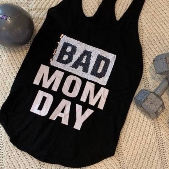 Icing Tops - 🖤HP🖤 Size Medium Black Bad/Good Mom Day Tank Top